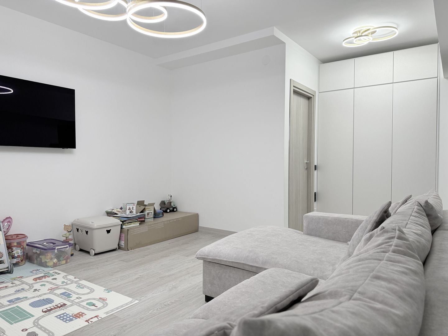 Apartament duplex | 3 camere | 3 bai | 133 mp totali - Poză 4