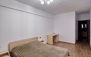Apartament cu 3 camere – 13 Decembrie, Coresi la 5 minute pe jos. - Poză 8