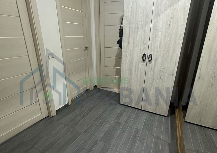 Apartament decomandat de 35 mp cu loc de parcare în Visan, comuna Barnova - Poză 1