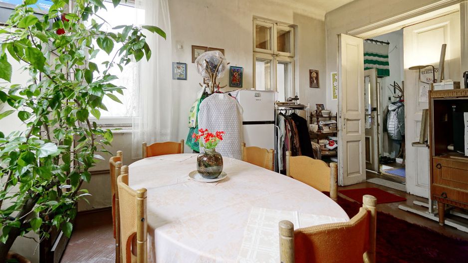 apartament in vila pe Str.Tunari, curte proprie de 115 mp,la245000 Eur - Poză 2