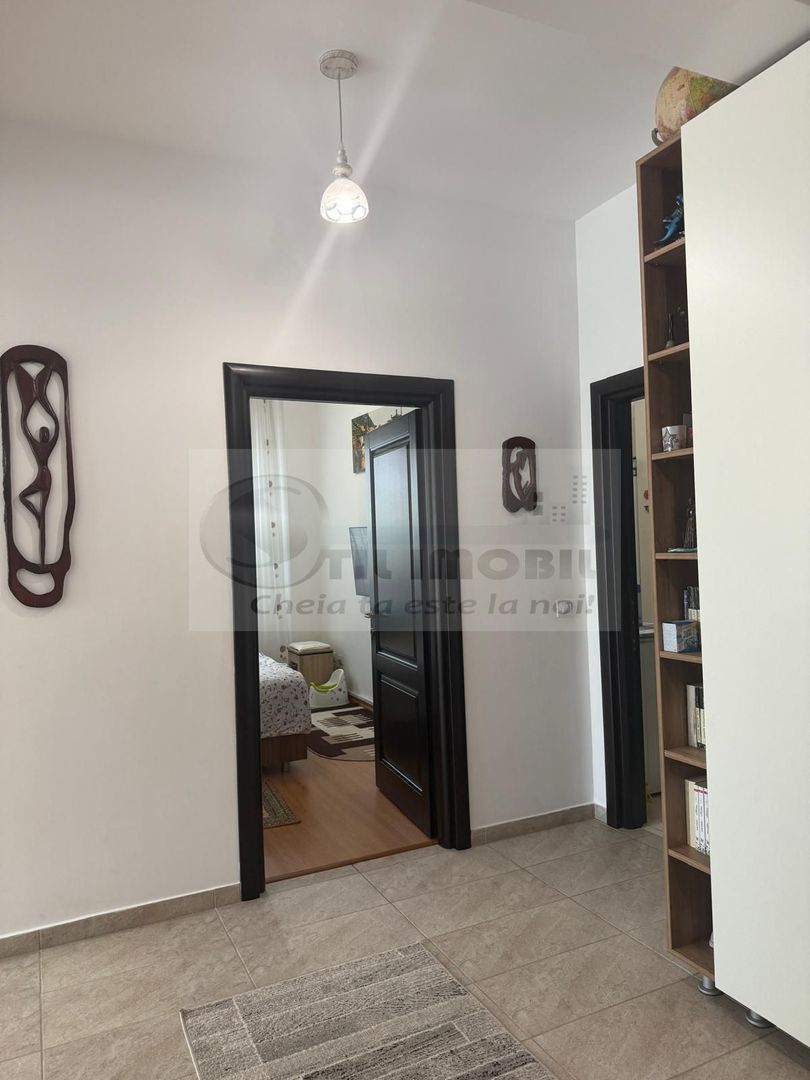 AP 2 CAM FRUMOASA 68 MP PLUS CURTE MOBILAT UTILAT COMPLET-99,000 € - Poză 9