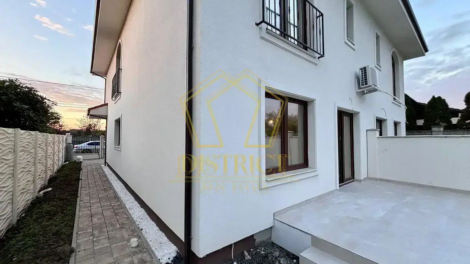 Duplex modern cu 4 camere, finalizat | Ronat - Poză 3