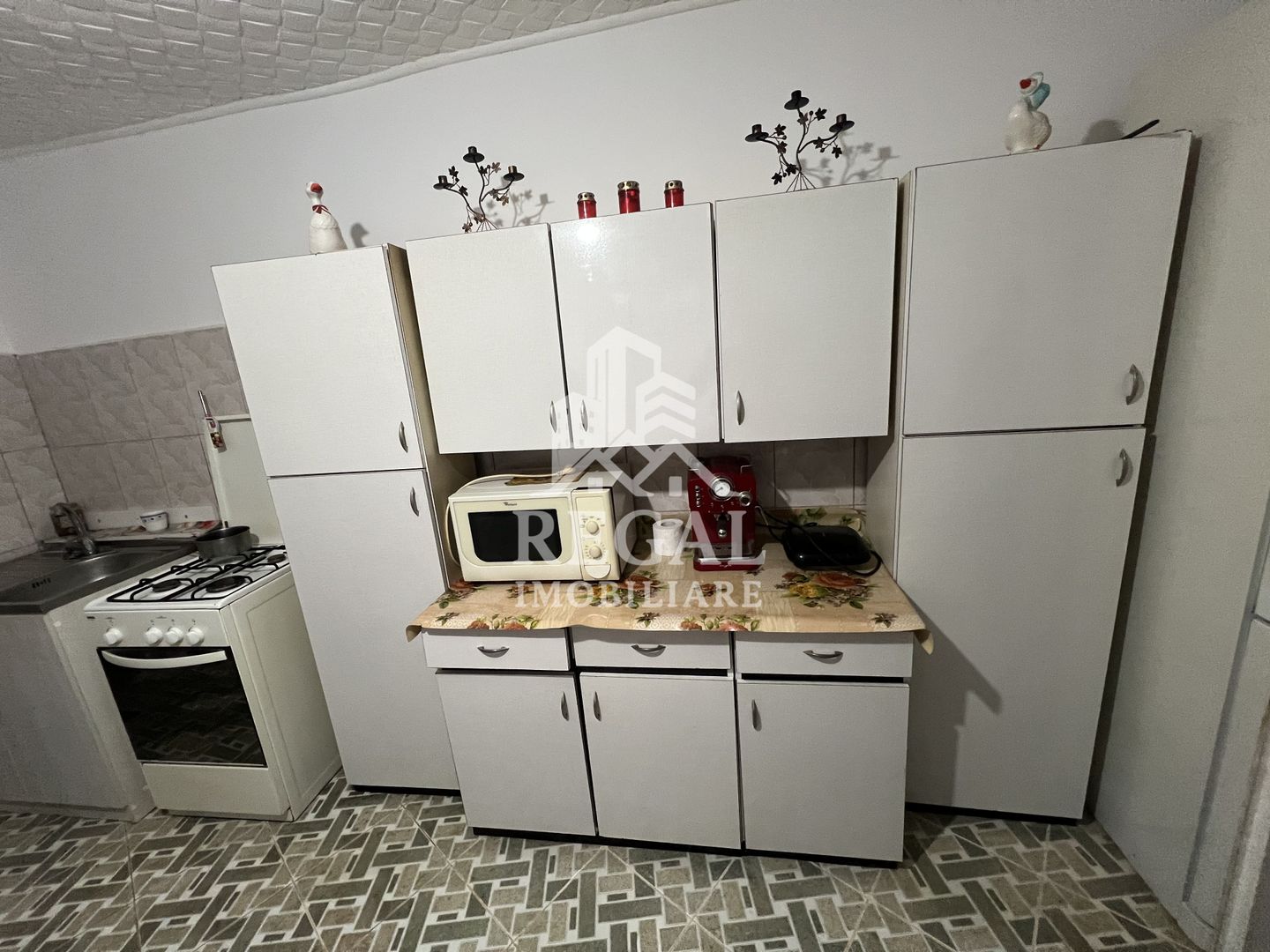 Două case individuale de vânzare în Teliuc –ideale pentru două familii - Poză 12