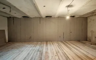 CASA SASEASCA comuna VULCAN,zona foarte buna,teren 3000 mp - Poză 22