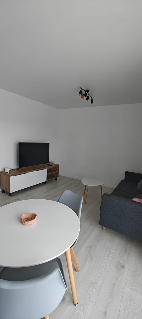 Apartament cu 2 camere de inchiriat - Piata Sudului - Poză 6