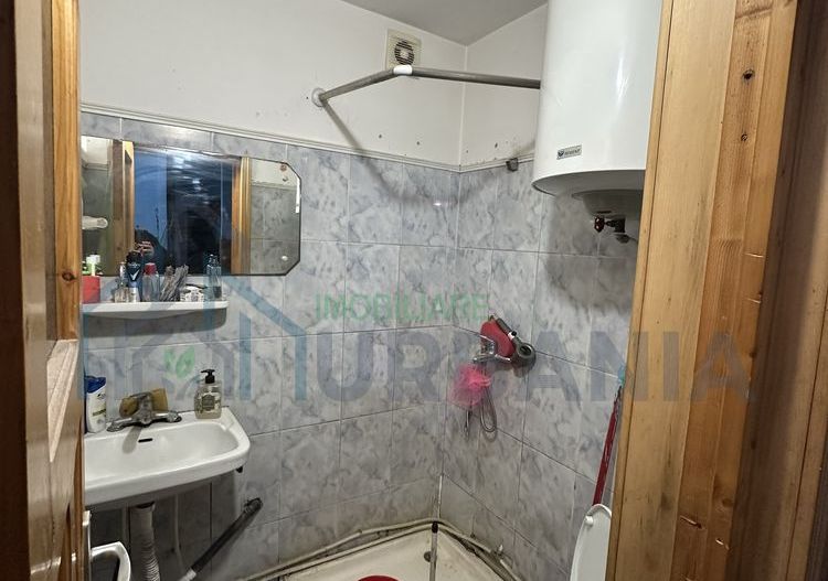 Vand garsoniera facuta din camera de camin Nicolina, Mathaus - Poză 5