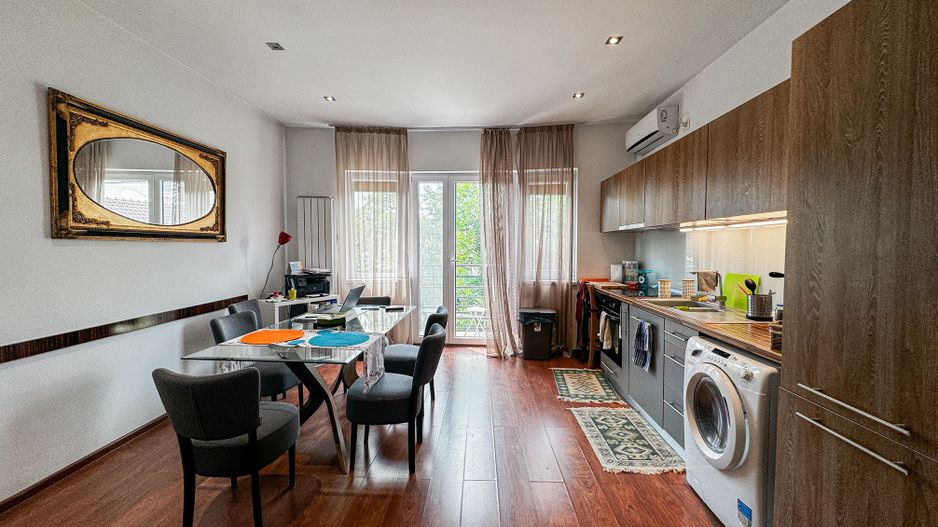 Apartament 3 camere Caderea Bastiliei - Poză 1