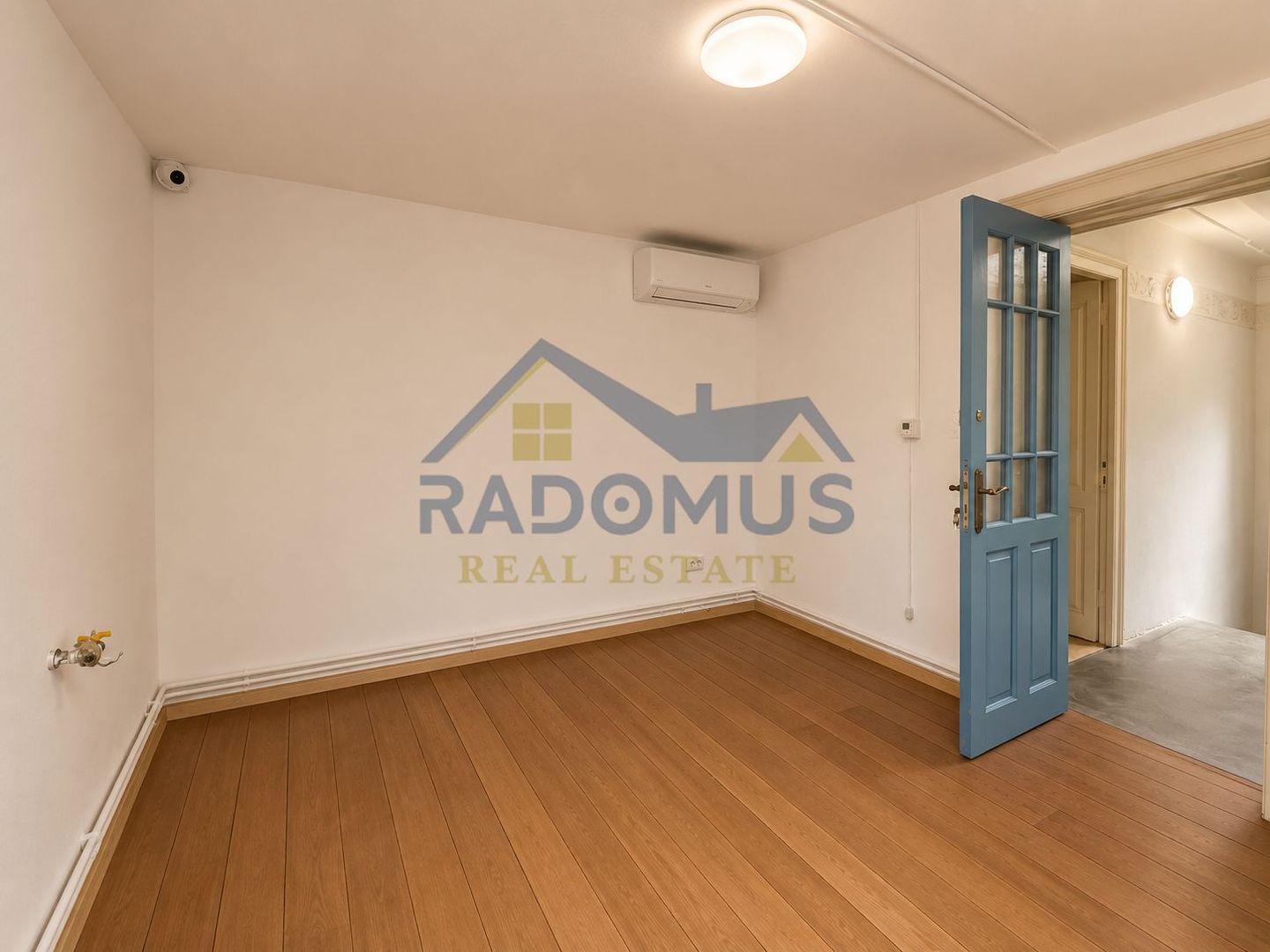 Spațiu Comercial | Centru | 3 Camere | 100 mp | Etaj 500/ Mansarda 400 - Poză 15