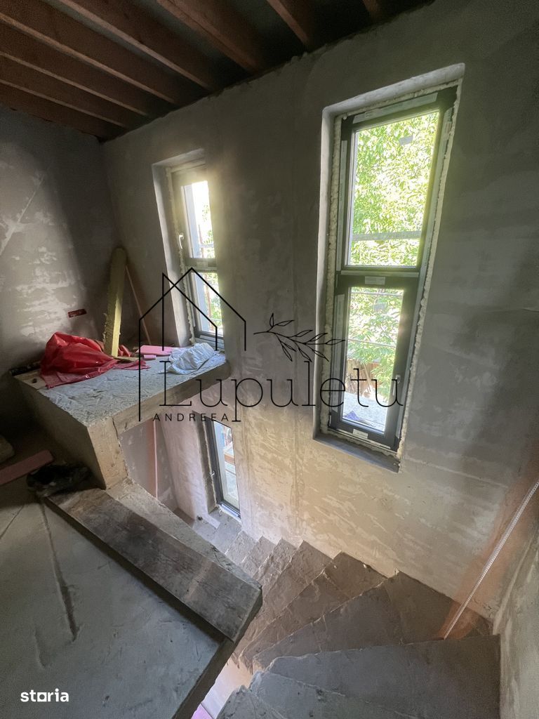 Proprietate unică D+P+E+M, Complet Renovată în 2025 | V.Aaron | - Poză 12