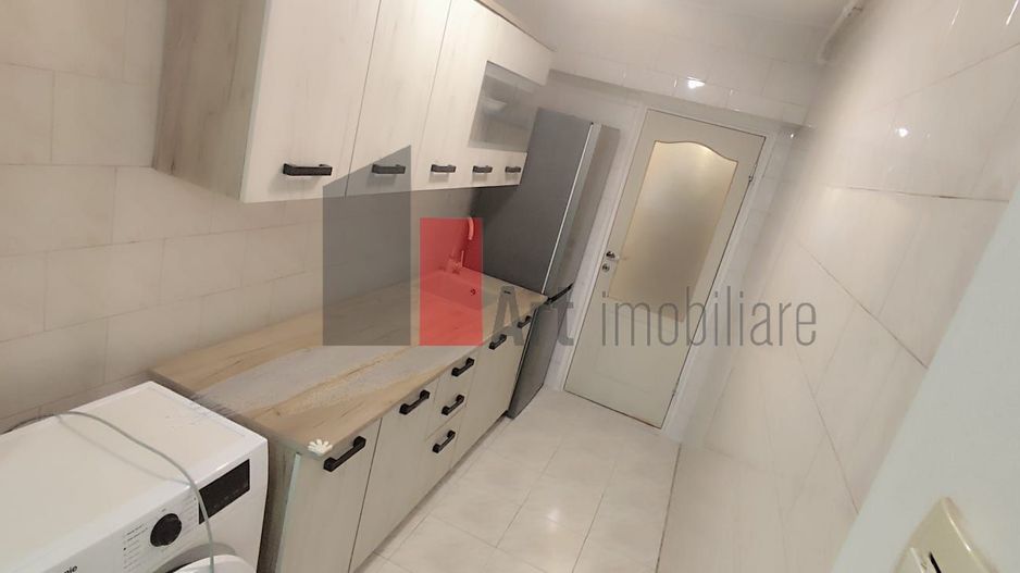 Apartament de vanzare cu 2 camere in zona Pajura. - Poză 18