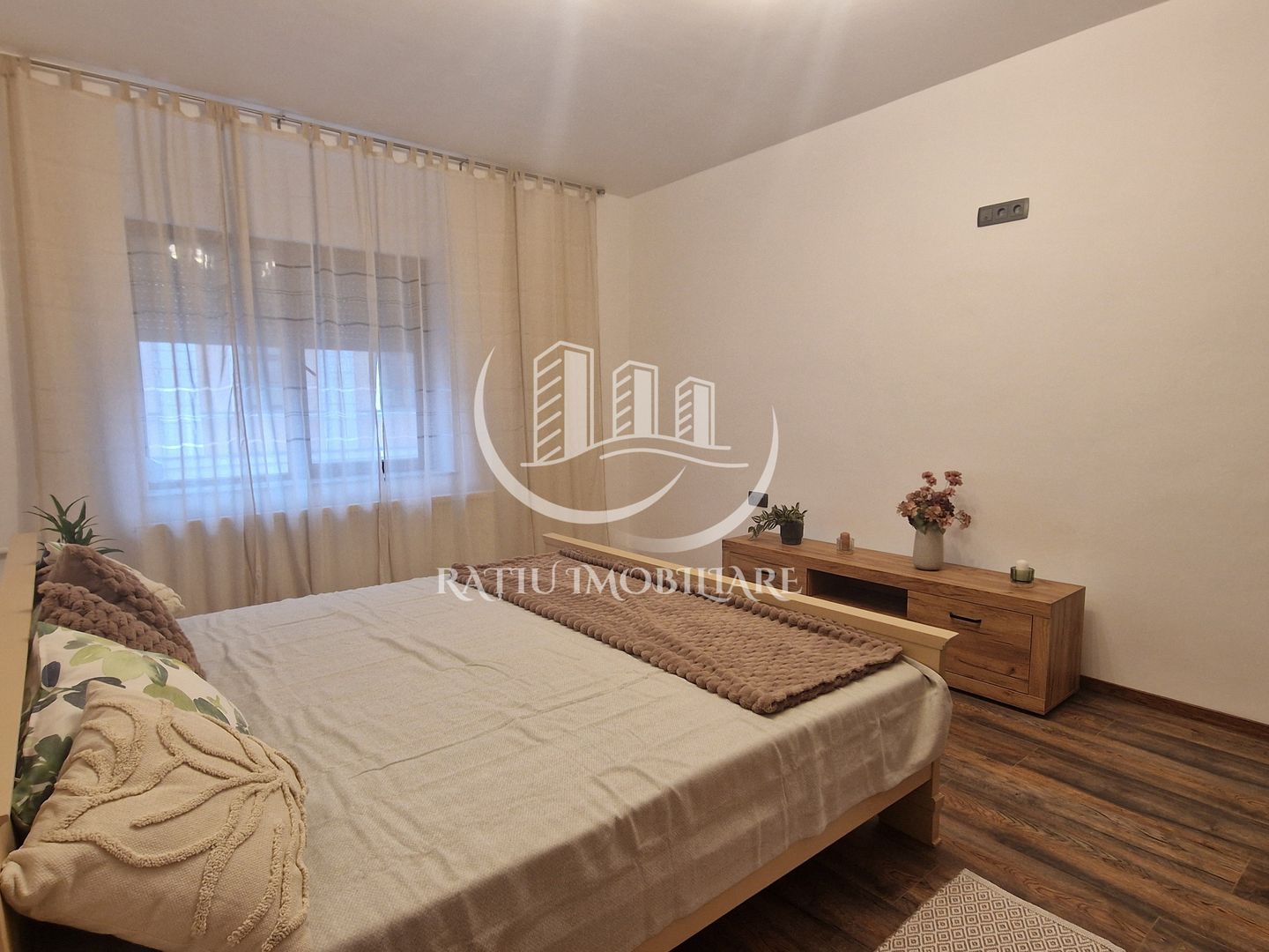 Apartament cu 2 camere | Ultracentral | Oradea - Poză 5