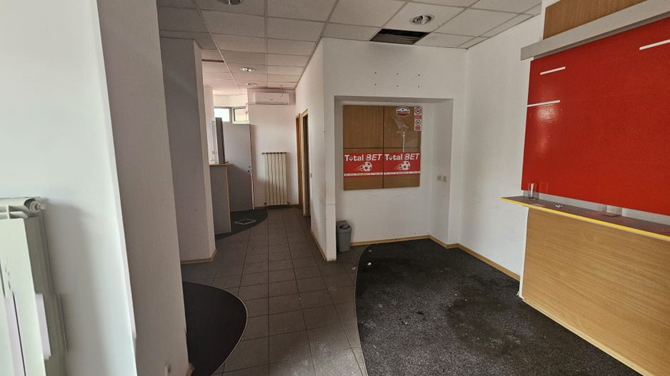 Inchiriere spatiu comercial 44 mp, Tudor Vladimirescu - Poză 1