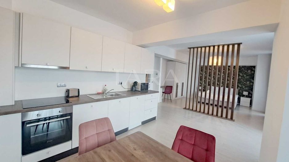 Apartament tip studio, finisaje moderne, mobilat, ideal investiție. - Poză 2