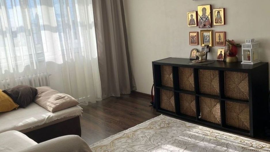 Apartament Regie 2 camere - Poză 1