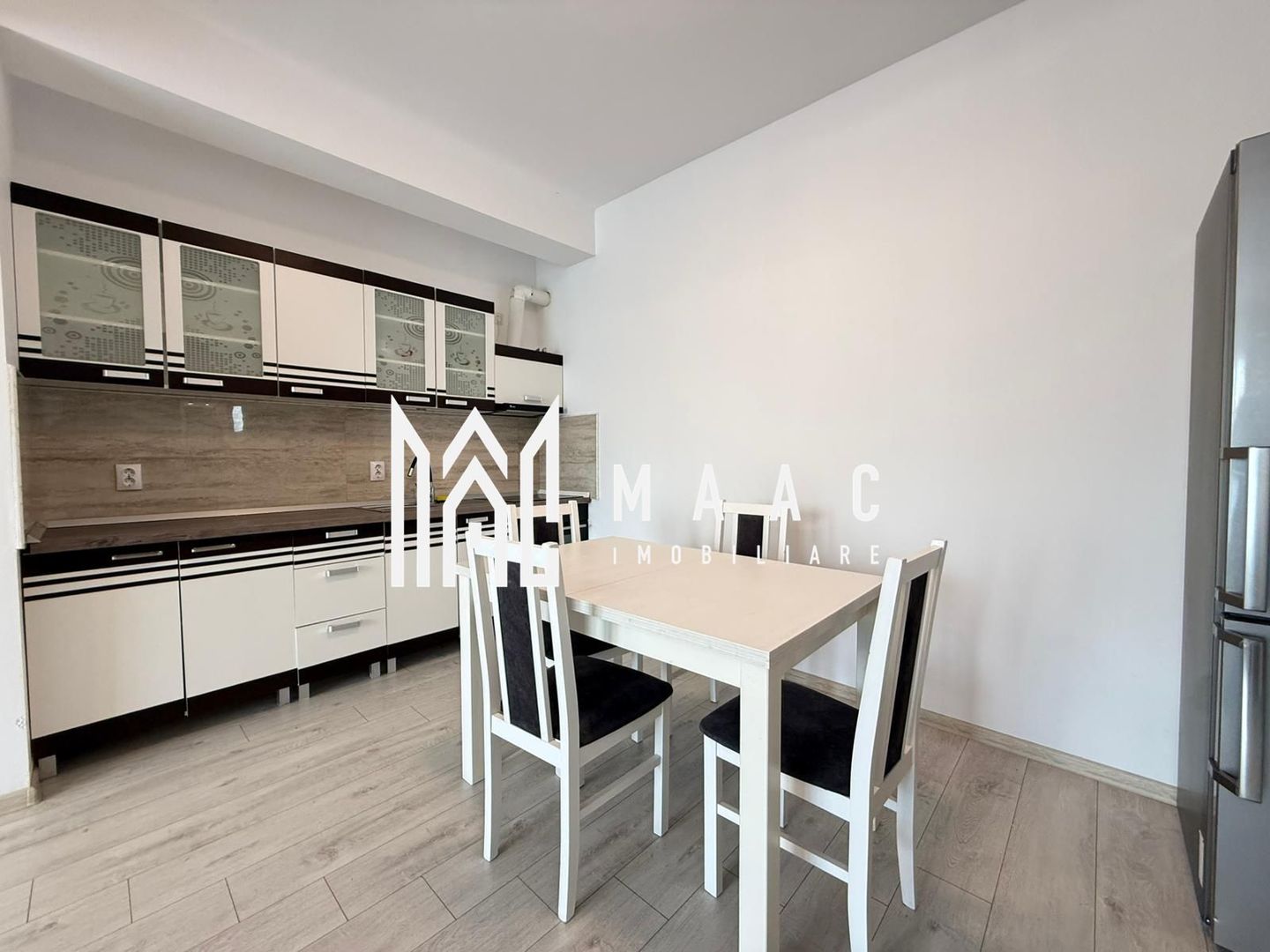 Apartament 3 camere | Balcon | Parcare | Modern | Selimbar - Poză 5