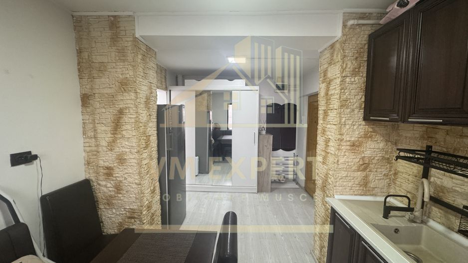 APARTAMENT 2 CAMERE ETAJ 4 CAMPULUNG GRUI - Poză 10