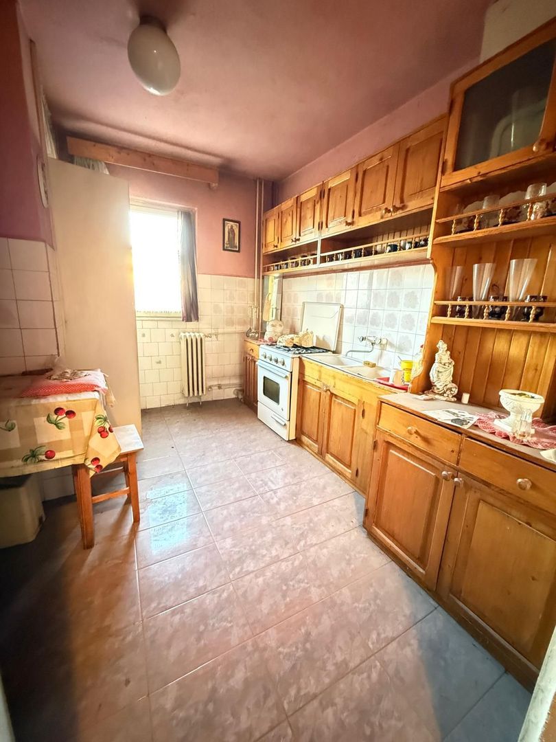 Complex Studentesc | 3 Camere | 2 Bai | Etaj Intermediar - Poză 8