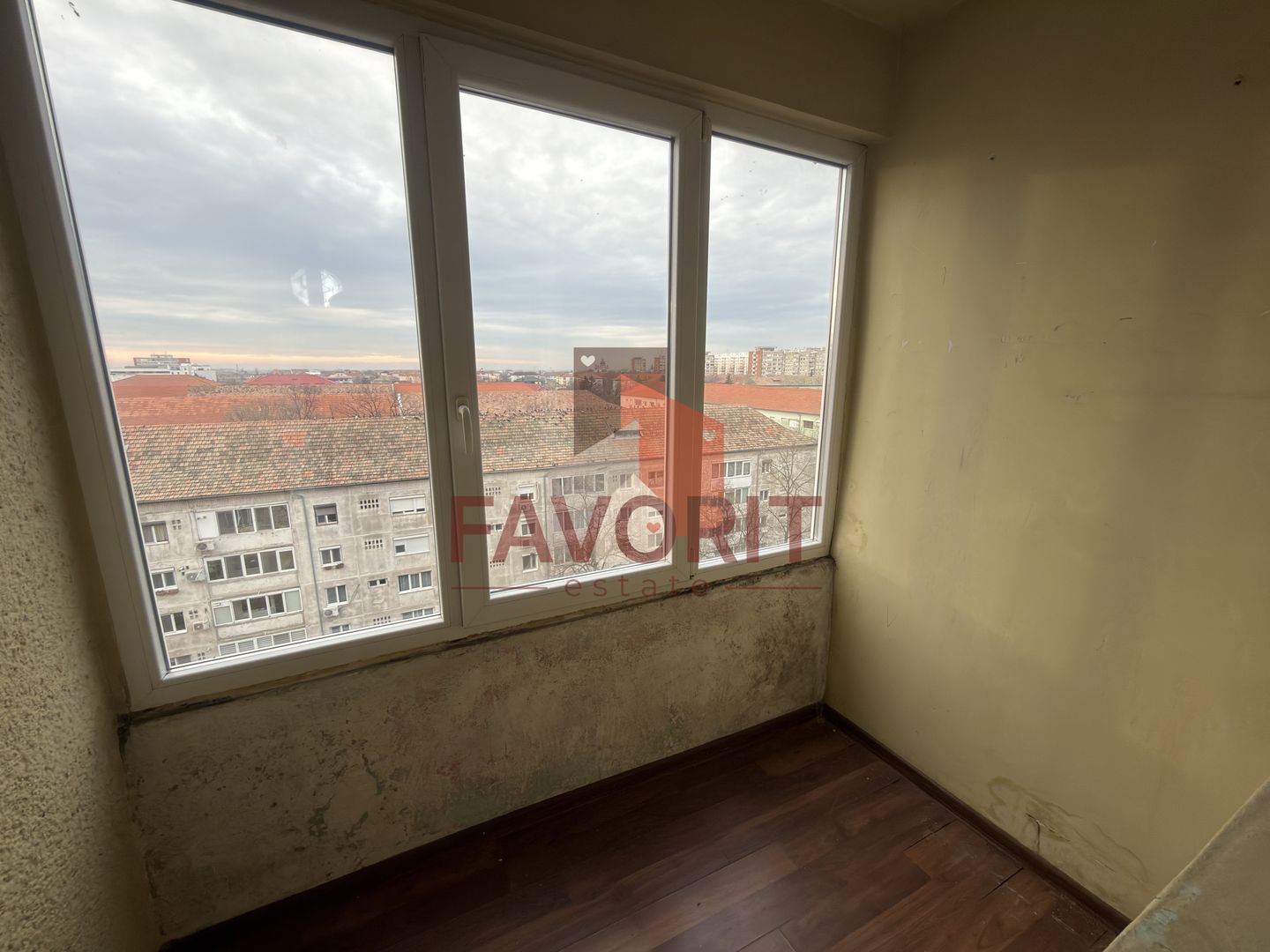 Etaj intermediar. Zona excelenta. Disponibil imediat - Poză 7