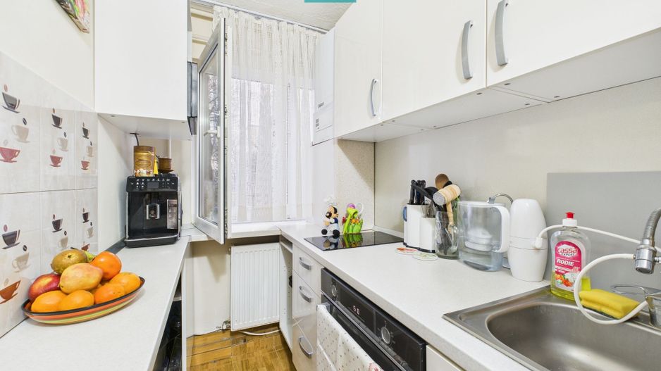 Apartament cu 2 camere la parter în Vlaicu - Poză 3