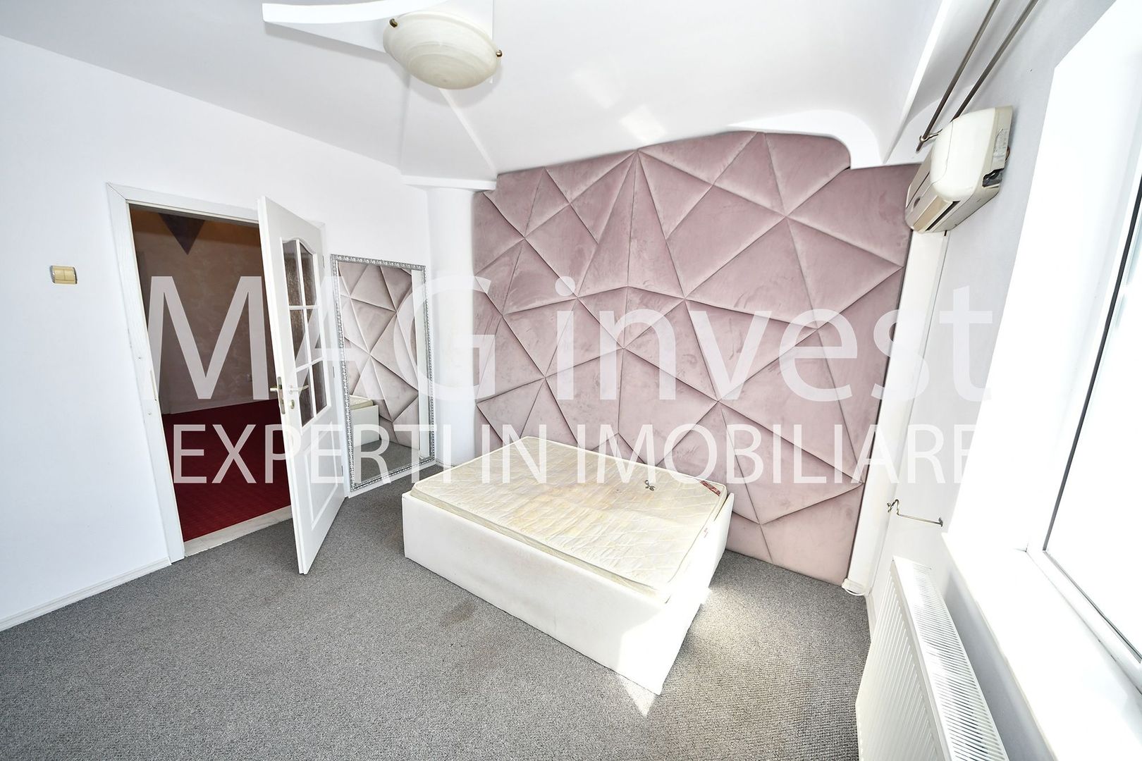 Exclusivitate - Vila P+2E - 15 camere, garaj - Mazepa 2, str. Al. Cernat - Poză 11