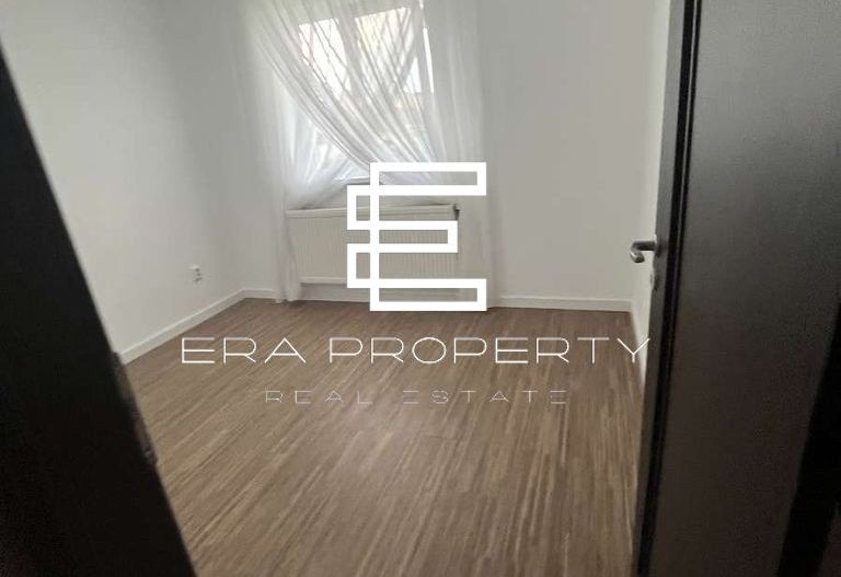 Apartament 3 camere Șelimbăr | Etaj 2, mobilat, balcon spatios, parcare inclusă - Poză 9