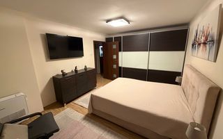 Inchiriere apartament 3 camere Drumul Taberei - Poză 2