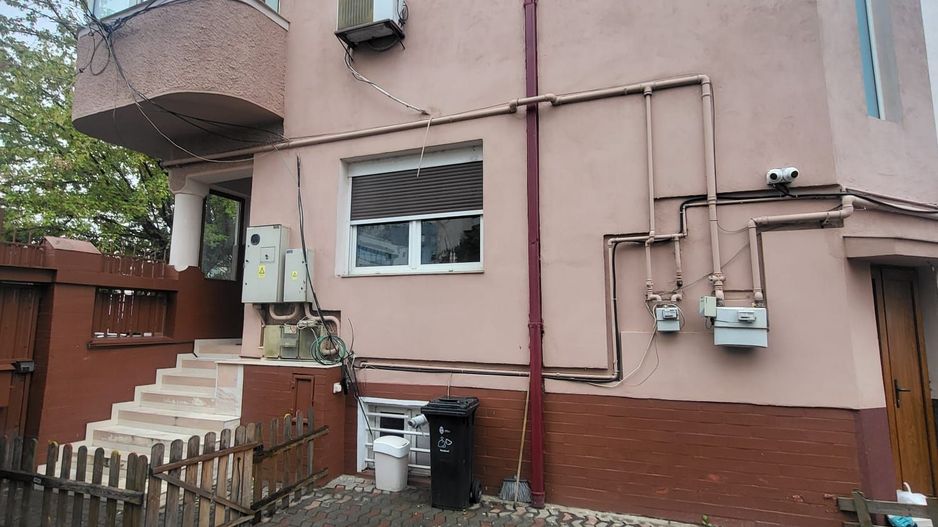 Casa care functioneza ca si gradinita in moment, zona centrala, Matei Voievod - Poză 5