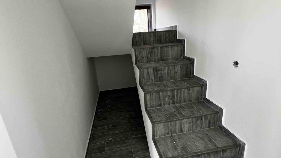 Casa Tunari-Dimieni - 115mp - curte 430mp - Poză 8