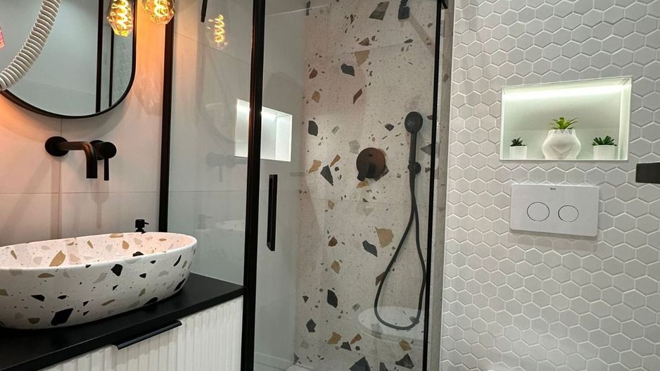 Chirie apartament 3 camere - piscina - parcare subterana, Sibiu - Poză 18