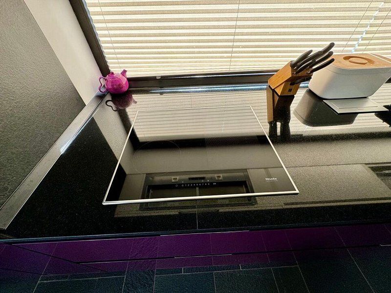 Vila lux de vanzare in cel mai dorit complex din Erou Iancu Nicolae-locatie rara - Poză 11