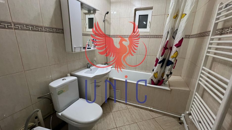 Apartament 3 camere, decomandat, Valea Rosie. - Poză 8