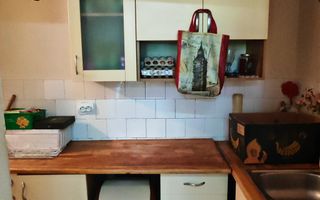 CASA SASEASCA comuna VULCAN,zona foarte buna,teren 3000 mp - Poză 4