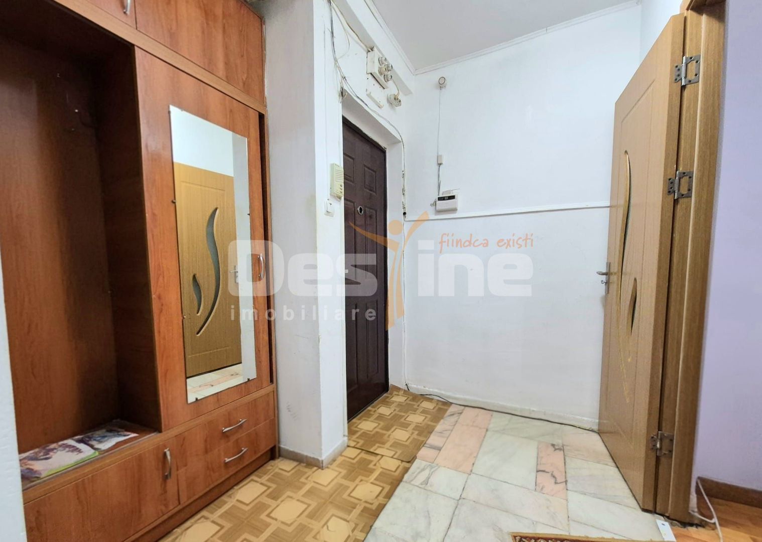 De vanzare Apartament 2 camere- zona City - Poză 4