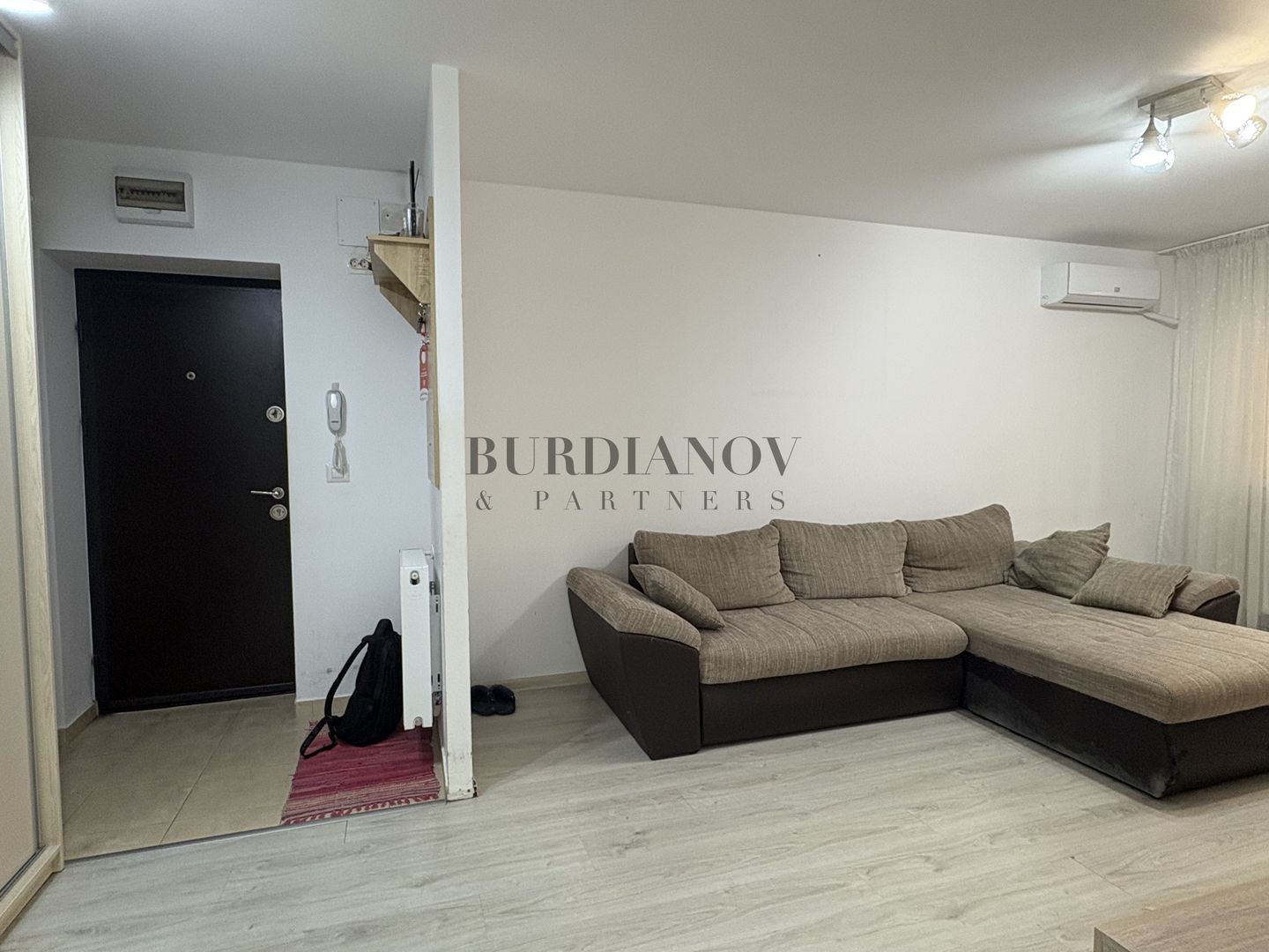 Apartament cu 3 camere de vânzare - Palladium Residence 1 - Titan - Poză 4