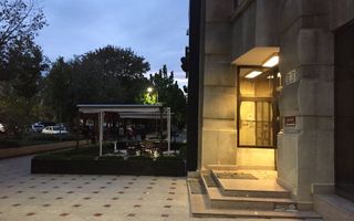 De Inchiriat Garsoniera Bd. Unirii -Traian, decomandata, renovata - Poză 3