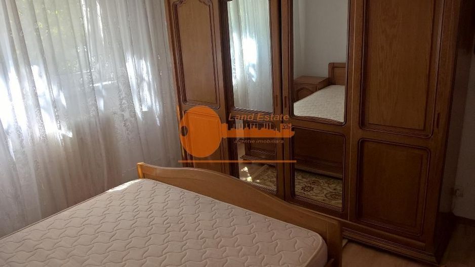 Apartament cu 2 camere in zona Crangasi - Poză 8