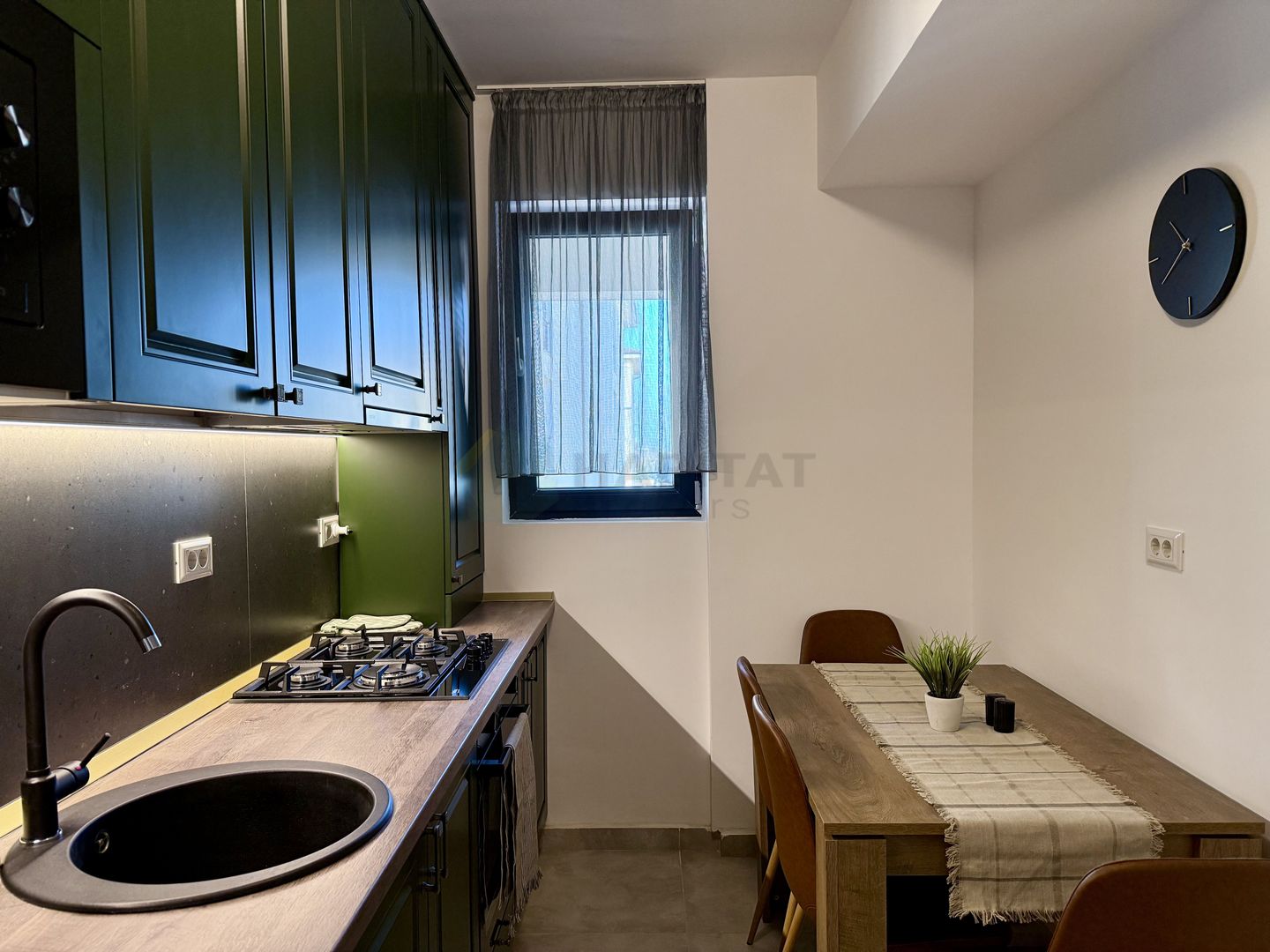 Apartament 3 camere Otopeni, mobilat complet - Poză 4