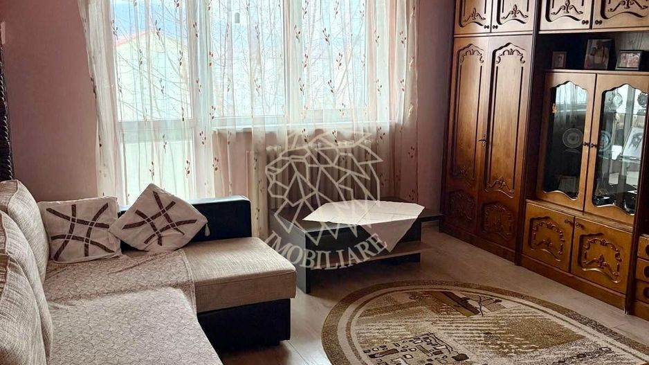 Apartament decomandat 3 camere 81,4 mp+balcon- Zona Str. Nasaudului - Poză 1