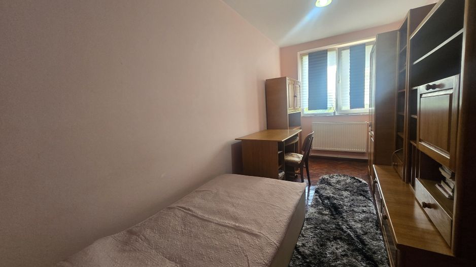 Apartament 3 camere – Etaj 1 – Zona Abator - Poză 5