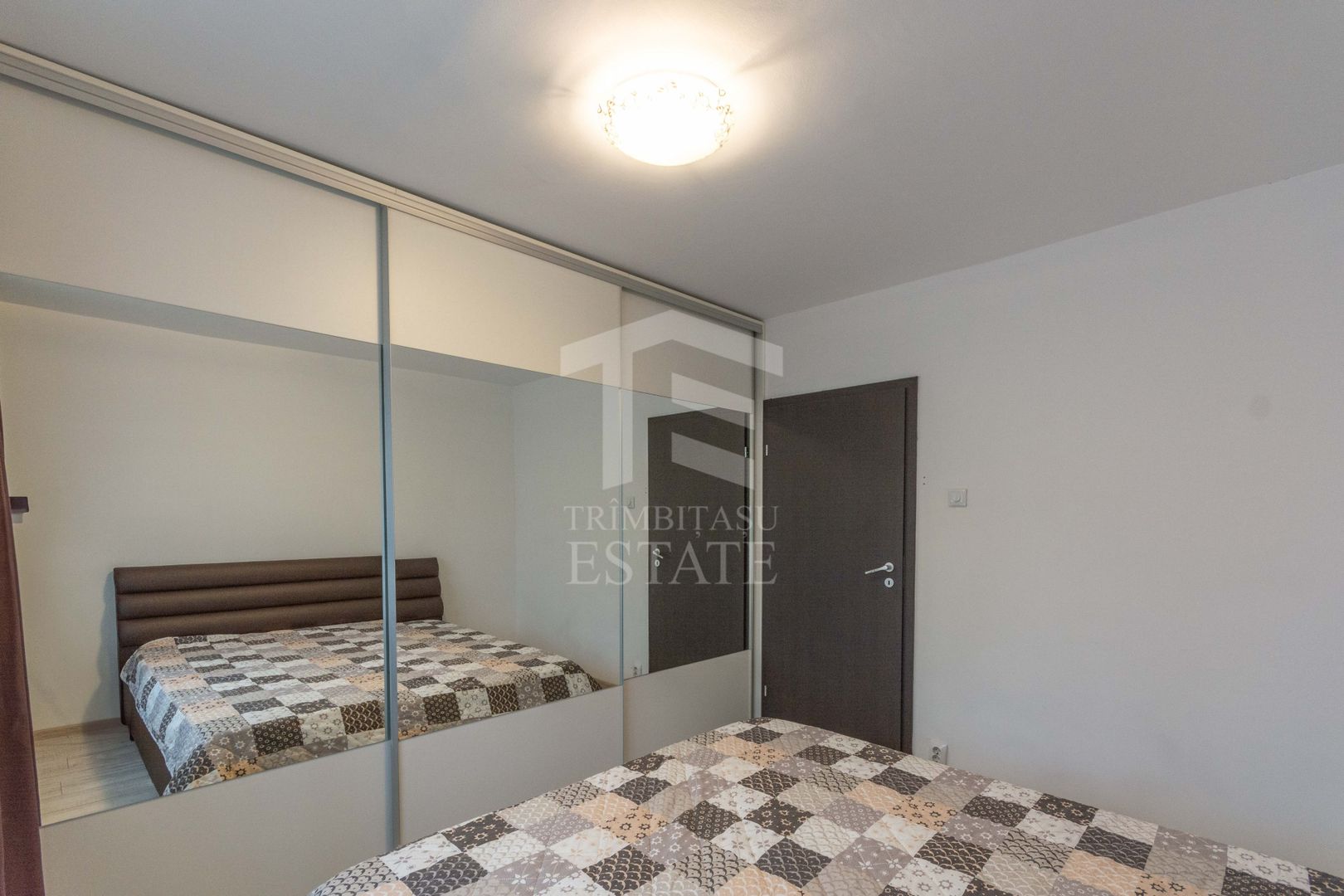 Apartament 2 camere Metrou 1 Decembrie Trapezului Theodor Pallady - Poză 12