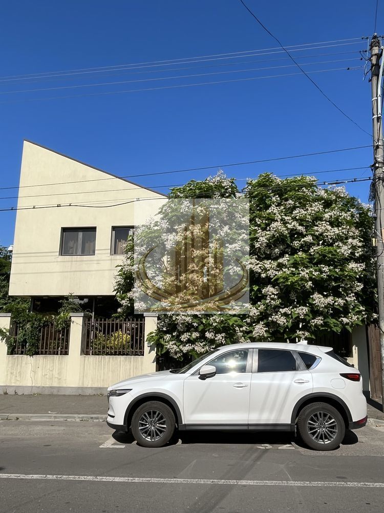 Vilă spectaculoasă în zona Brâncoveanu | 270 mp | Garaj| Curte proprie - Poză 5