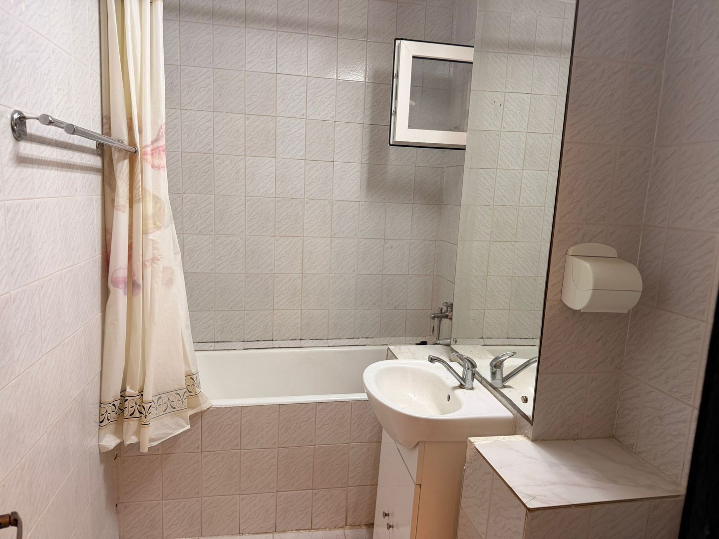 Apartament 2 camere - Semidecomandat - Strada Marcu Armasul - Poză 6