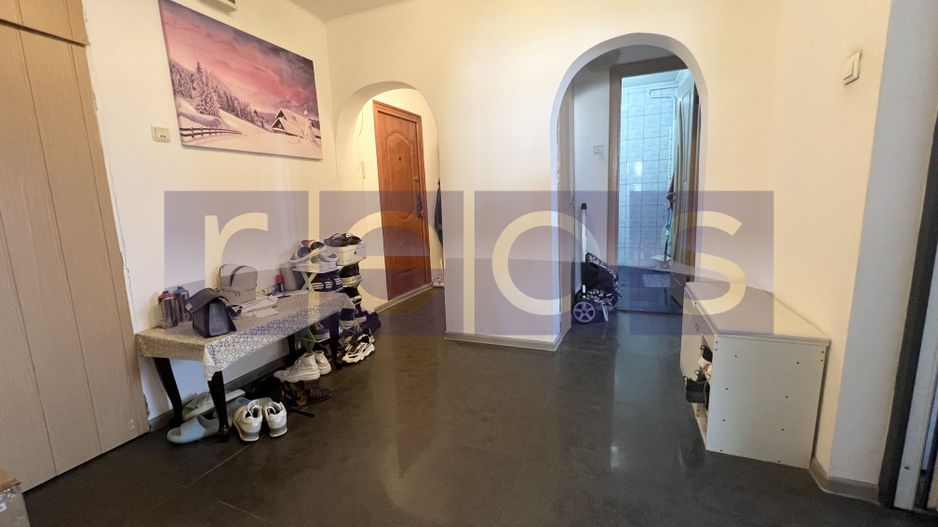 VANZARE 4 CAMERE | ETAJ 8/8 | VEDERE PANORAMICA | ZONA CRANGASI - Poză 8