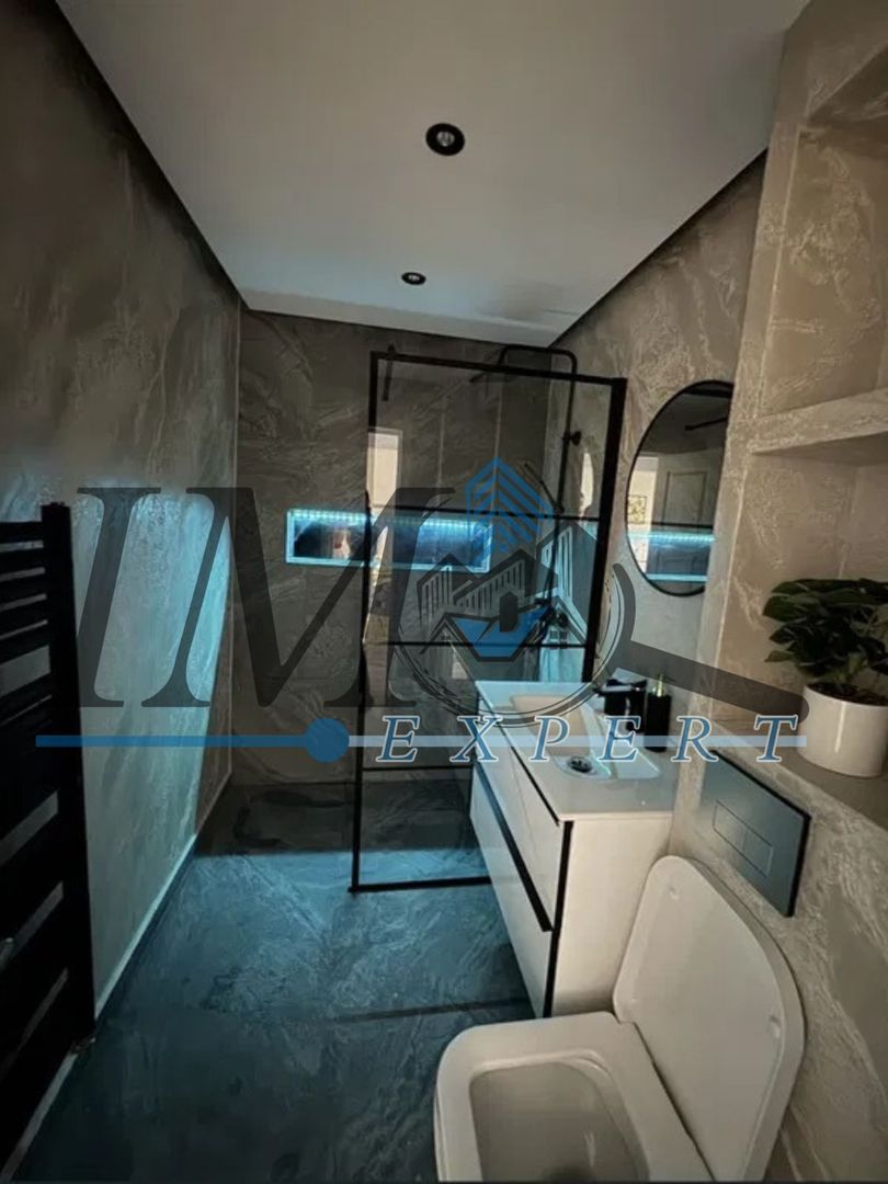 Garsoniera finisata de vânzare în zona Cetate (Mercur) - Poză 3