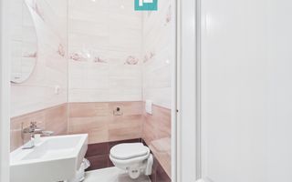 Apartament deosebit în clădire istorică central - Poză 12