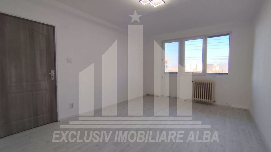 Apartament cu 2 camere decomandate, Ampoi 1 - Poză 2