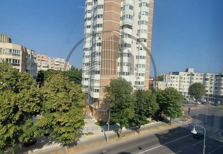 SOLD / VANDUT Apartament cu 1 camere de vânzare în zona Capitol - Poză 3