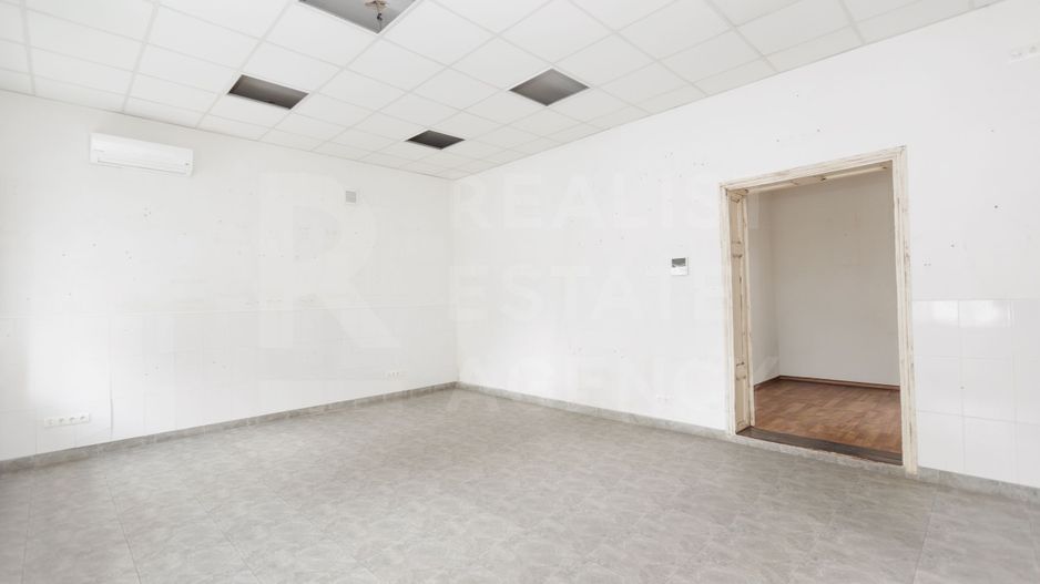 Chirie, spațiu comercial 59,2 mp, str. București, Centru - Poză 5