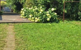 Casa individuala cu teren generos - Poză 4