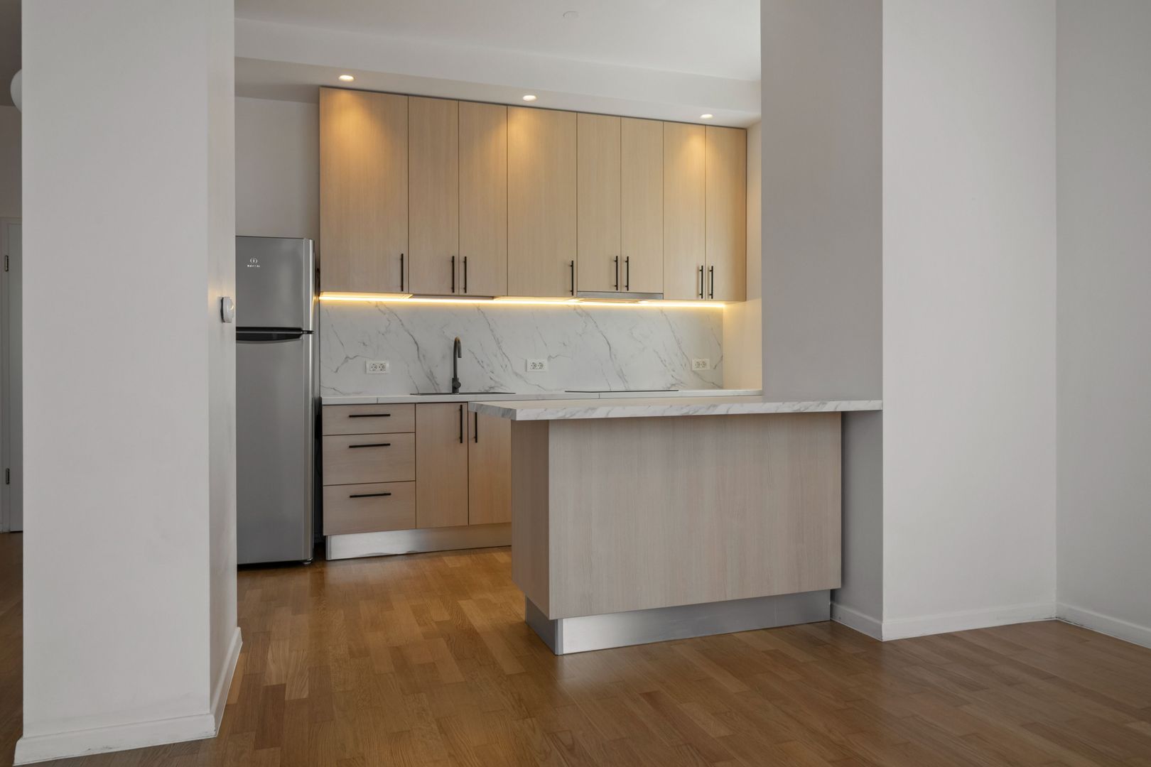 Duplex premium 174 mp cu terasa 54 mp | Universitate | parcare subterana - Poză 4